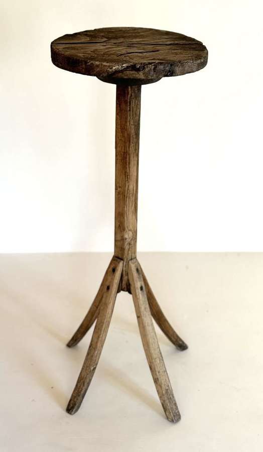 PRIMITIVE OCCAISIONAL TABLE